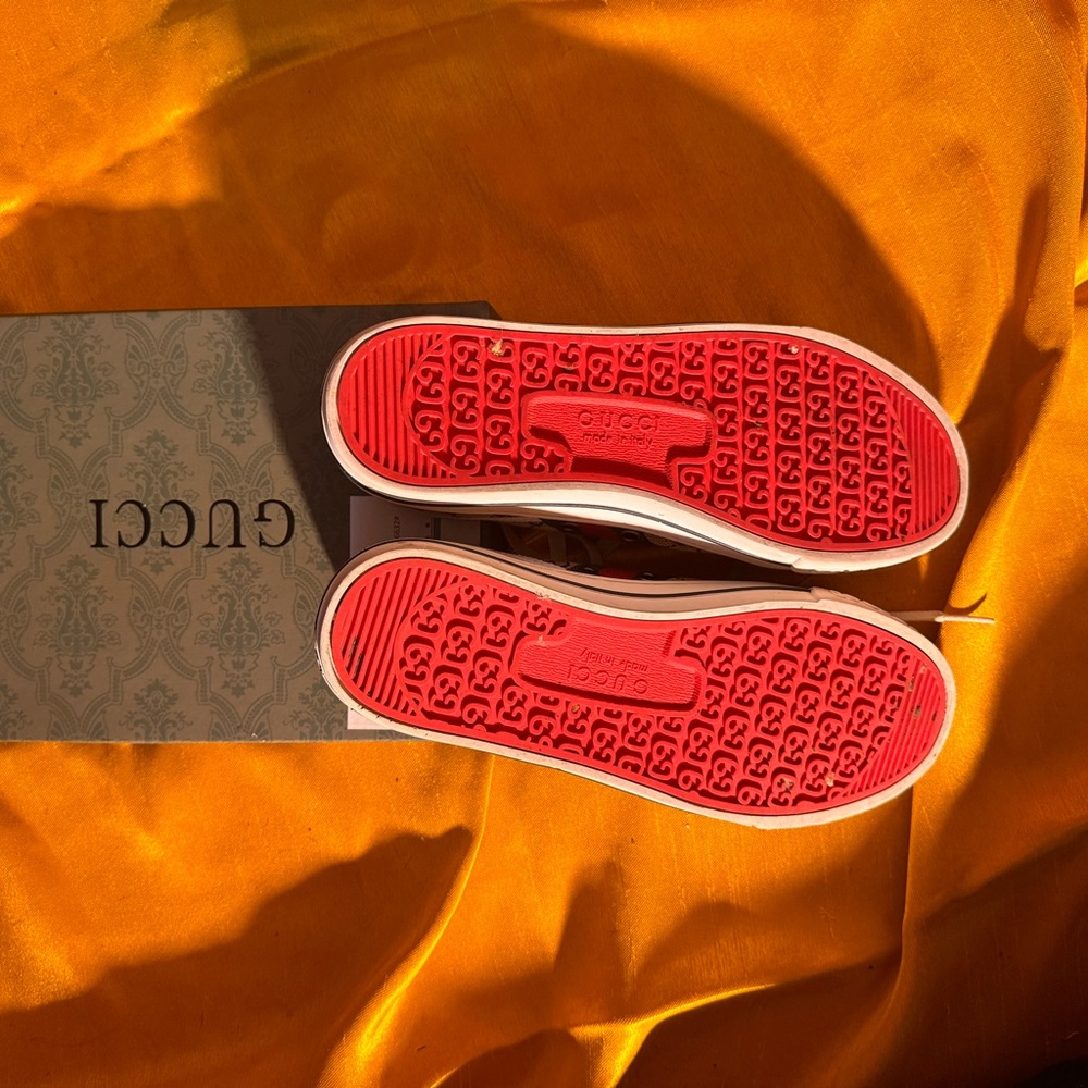 Gucci 1977 tennis